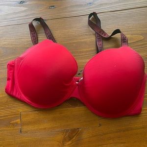 Victoria’s Secret red bra, 36d